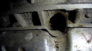 Причина запаха бензина в салоне.