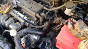 Чистим дроссельный узел Хендай Солярис ,адаптация.