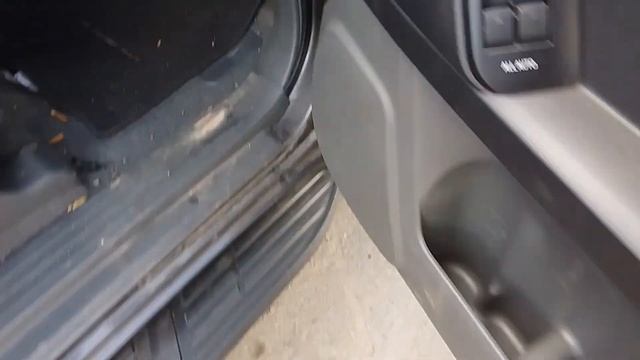 Toyota PRADO 3.0LITRE ENGINE KMS 127816 8323 смотреть онлайн
