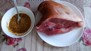 Свиная рулька запечённая в фольге /Самый лудший маринад для рульки !  рецепт приготовления