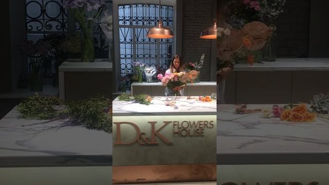 How Is Born A Legendary Bouquet From D&K Flowers House