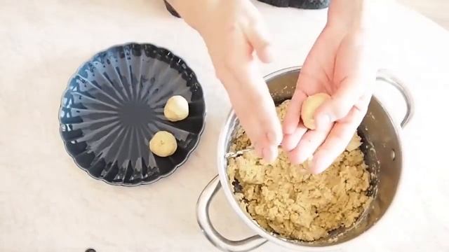 Греческая кухня. Процесс приготовления фалафеля. Кафе Сувлаки доставка. смотреть онлайн