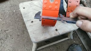 Ремонт трактора Т-25 ( ставлю тормозные ленты ) 2 часть.