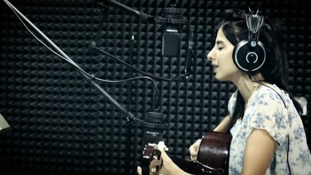 Красивая песня под гитару. Одна любовь. Авторская песня. Beata Kosina