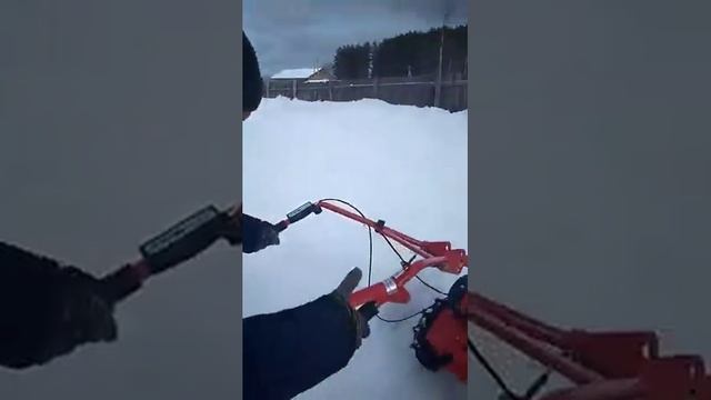 Мотоблок «Агат» ,первый запуск. смотреть онлайн