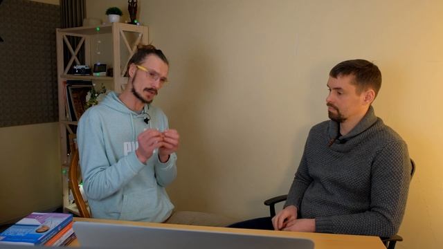 Беседа с натуропатом Женей Корякиным о Аюрведе смотреть онлайн