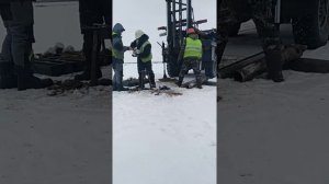 Геологические изыскания буровой установкой ПБУ-2,на базе Зил-131.