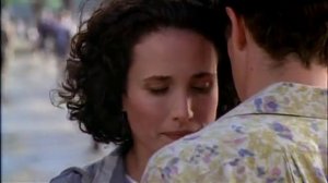 Love is all around  (1994 Four weddings and a funeral) Wet Wet Wet