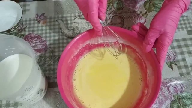 Заварной крем, получится у каждого!/Простой рецепт заварного крема/ смотреть онлайн