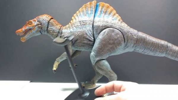 2021 Edel Collectibles 1/20 Jurassic Park 3 Spinosaurus Review!!! It's MASSIVE!!!