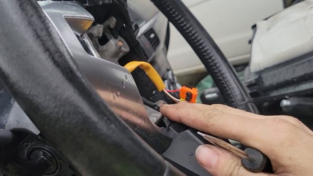 2015 Mazda CX-5 Steering Wheel Airbag Removal смотреть онлайн