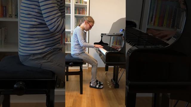 Kabalevsky, Toccatina, Op.27, No12 смотреть онлайн