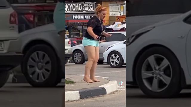 Танцы 😂 смотреть онлайн