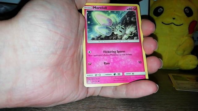 Pokémon Ultra Prisma Mini Binder & Booster Opening - Gold hunt? o.O смотреть онлайн