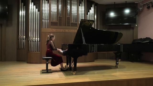 Клод Дебюсси - Прелюдия из сюиты "Pour le piano" / Вера Селиваненко (ф-но) смотреть онлайн