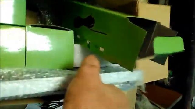 Комплект освещения на солнечной батарее. смотреть онлайн