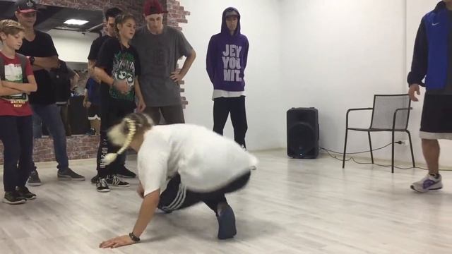 Косичка & ray & sky. battle Z, август 2018, Ростов. Battle Z , финал, август 2018. #bgirlkosichka смотреть онлайн