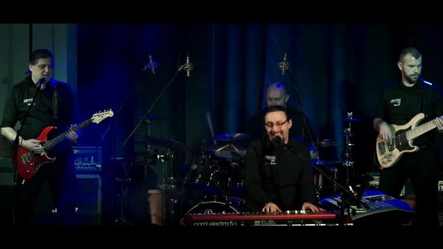 Nikt na świecie nie wie - Krystek Band ( Czerwone Gitary ) смотреть онлайн