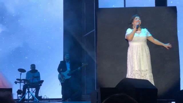 Сирина Зайнетдинова, Ильгиз Закиев на сцене КЦ Чулпан смотреть онлайн