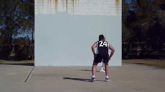 Handball: One Wall Fraser Vs Eddy Highlights смотреть онлайн