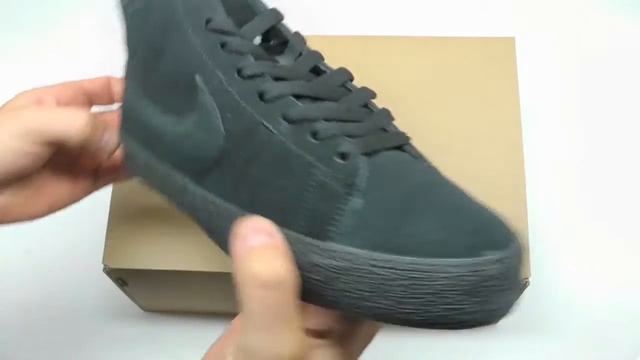 MOVESHOP NIKE SB BLAZER MID LR 510965 003 BLACK BLACK смотреть онлайн