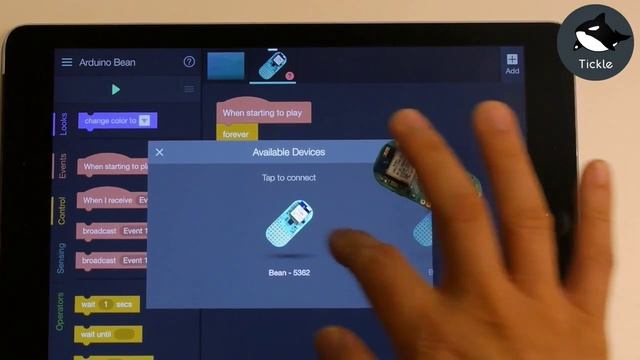 [Tickle Tips] Program Arduino wirelessly from your iPad using Tickle App смотреть онлайн