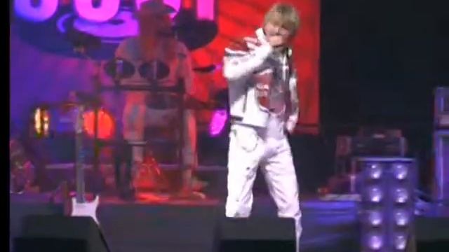 Сергей Васюта и группа "Сладкий Сон" - "Маленькое чудо" смотреть онлайн