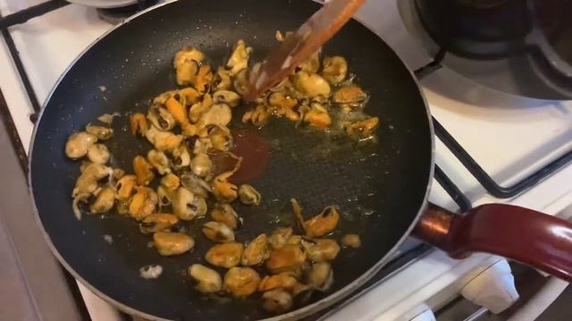 ФУНЧОЗА С МОРЕПРОДУКТАМИ В ТОМАТНОМ СОУСЕ,#фунчоза,#морепродукты,#фунчозасморепродуктами, смотреть онлайн