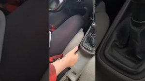 Трогание под горку с помощью ручника на механике.