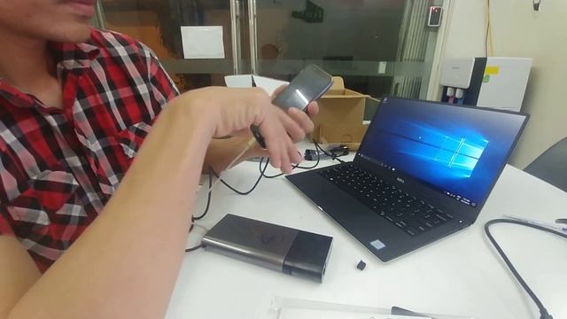 Pin Sạc dự phòng đa năng dell xps , dell latitude Dell Hybrid Adapter Power Bank 12800Mah смотреть онлайн