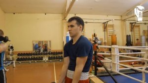 Пушечный комплекс с гантелями 8 кг для прокачки силы боксёра
