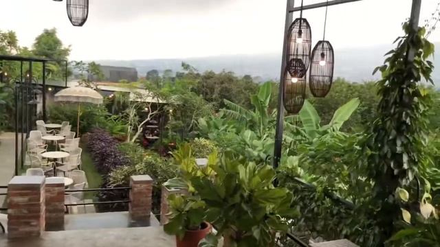 CAFE MONSTERA BATU MALANG || Viewnya super keren poll 😱 смотреть онлайн