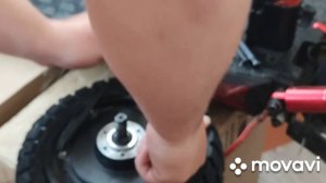 Замена покрышки. Куго м4 про+. Стандартная резина без камеры.Без отключения моторколеса.