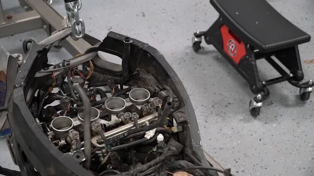 2006-2007 GSXR 600/750 Engine Removal * GUIDE *