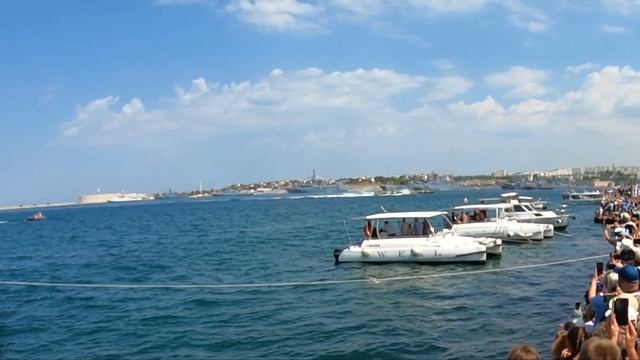 Вода кипела и воздух горел. Военная сила ЧФ. Севастополь-город русских моряков. День ВМФ 2020. смотреть онлайн