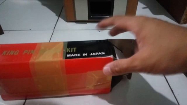 Unboxing engine mounting LH original part from Suzuki Genuine Parts смотреть онлайн