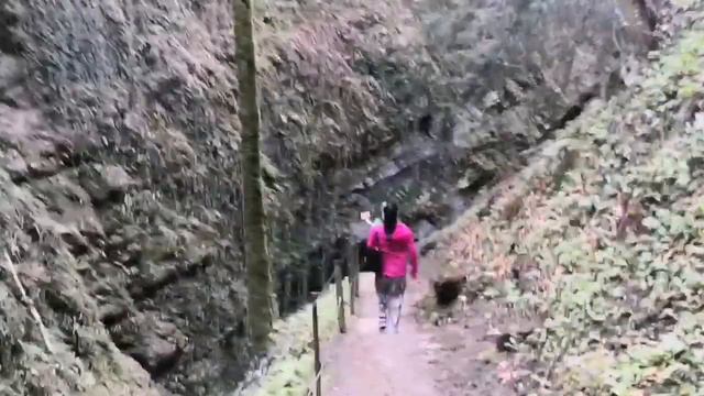 |Gorge du Chauderon (Montreux) | Chauderon Gorge | смотреть онлайн