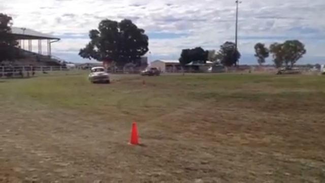 Peugeot vs V8s at Longreach смотреть онлайн