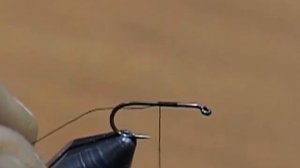 Нахлыстовые мушки сухие и эмеджеры