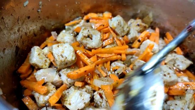 Рецепт вкусного плова со свининой за 30 минут. Вкусный рецепт всего из нескольких ингредиентов. смотреть онлайн