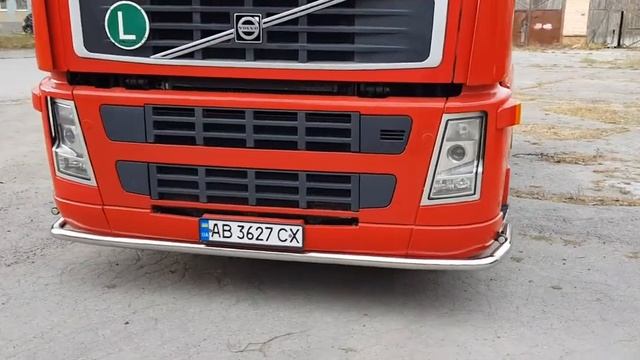 Захисні дуги для Volvo FH12 / захист переднього бампера Volvo FH12 / люстра на дах Volvo FH12