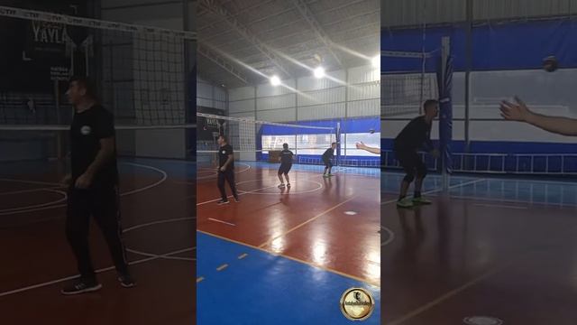 Тренировки по ВОЛЕЙБОЛУ в Анталии смотреть онлайн