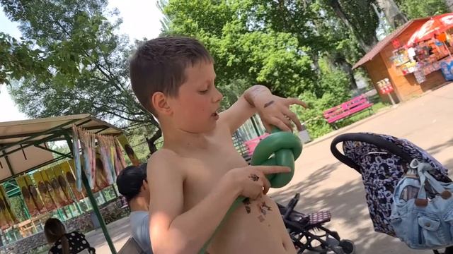 День рождения в зоопарке смотреть онлайн