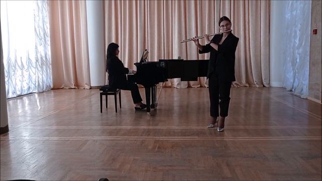 И С Бах "Соната" 3 я и 4 я части смотреть онлайн