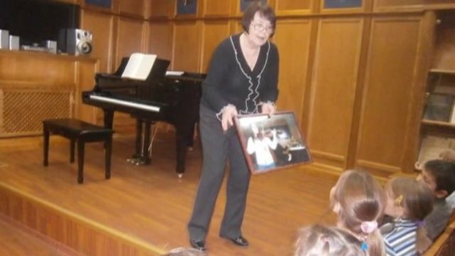 Есть по соседству библиотека смотреть онлайн