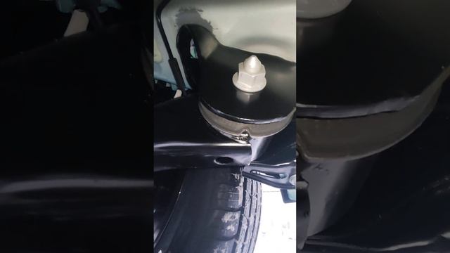 GEELY COOLRAY 2023 - ОСМОТР ЗАДНЕЙ ПОДВЕСКИ #shortsvideo смотреть онлайн