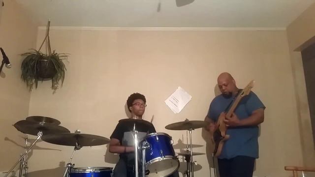 Sun n Eye jamming.. Peavey Patriot, Blackstar Id 260tvp, Ludwig Accent drive with Sabian cymbals смотреть онлайн