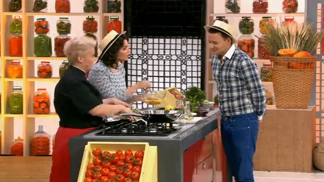 Андрей Бобровский, Тамара Семина и Роман Будников в программе "Время Обедать" смотреть онлайн