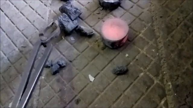 Молот с МПЧ 250 кг. Такая вот нековкая бронза ! смотреть онлайн