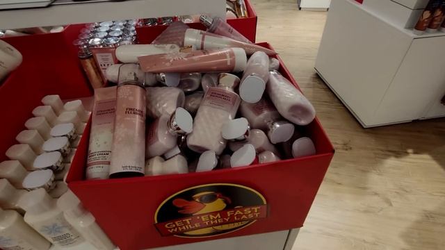 Bath & Body Works | 2ND DAY OF SAS | 75% OFF CANDLES & MORE | #bathandbodyworks #sas смотреть онлайн